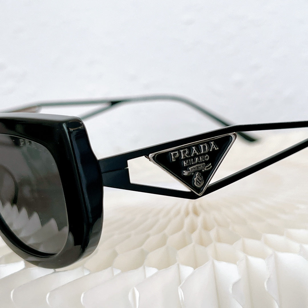 Pra*a Sunglasses