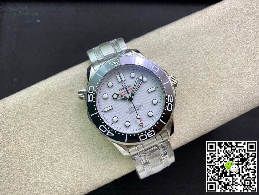 Replica 0me*ga Seamaster Diver 300M 210.30.42.20.04.001 1:1 Best Edition OR Factory White Dial