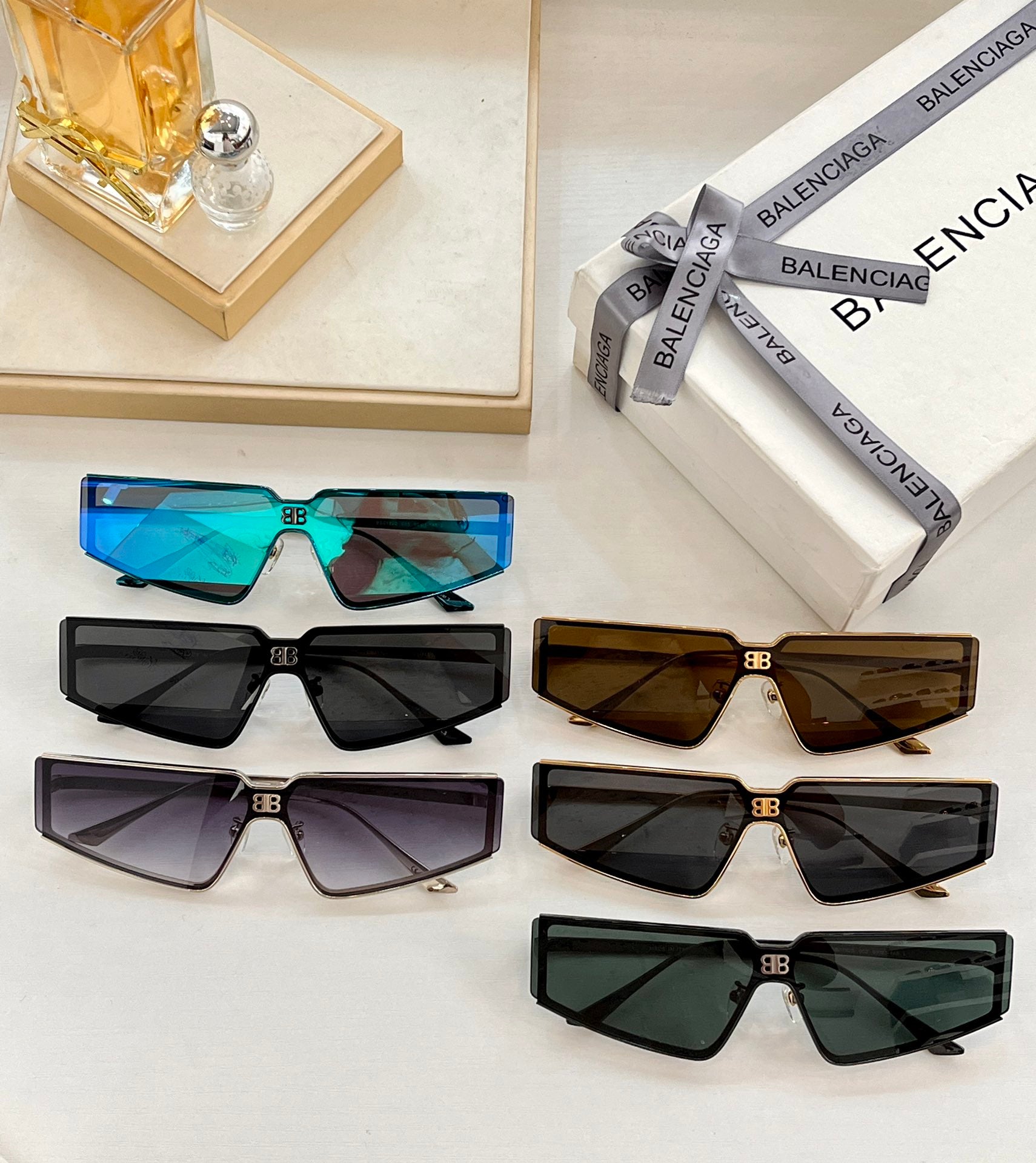Ba1en*iaga Sunglasses Dupe