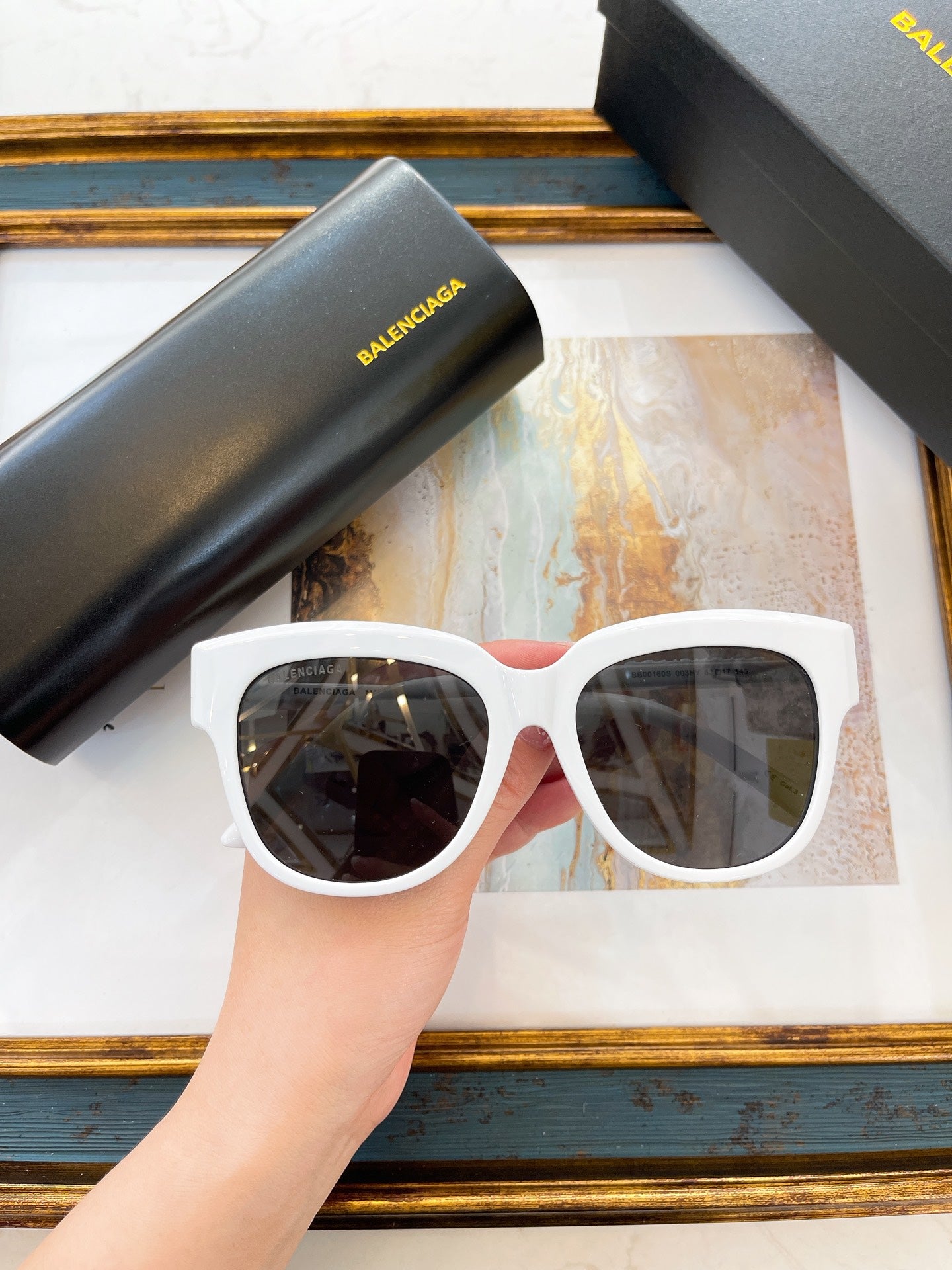 Ba1en*iaga Sunglasses