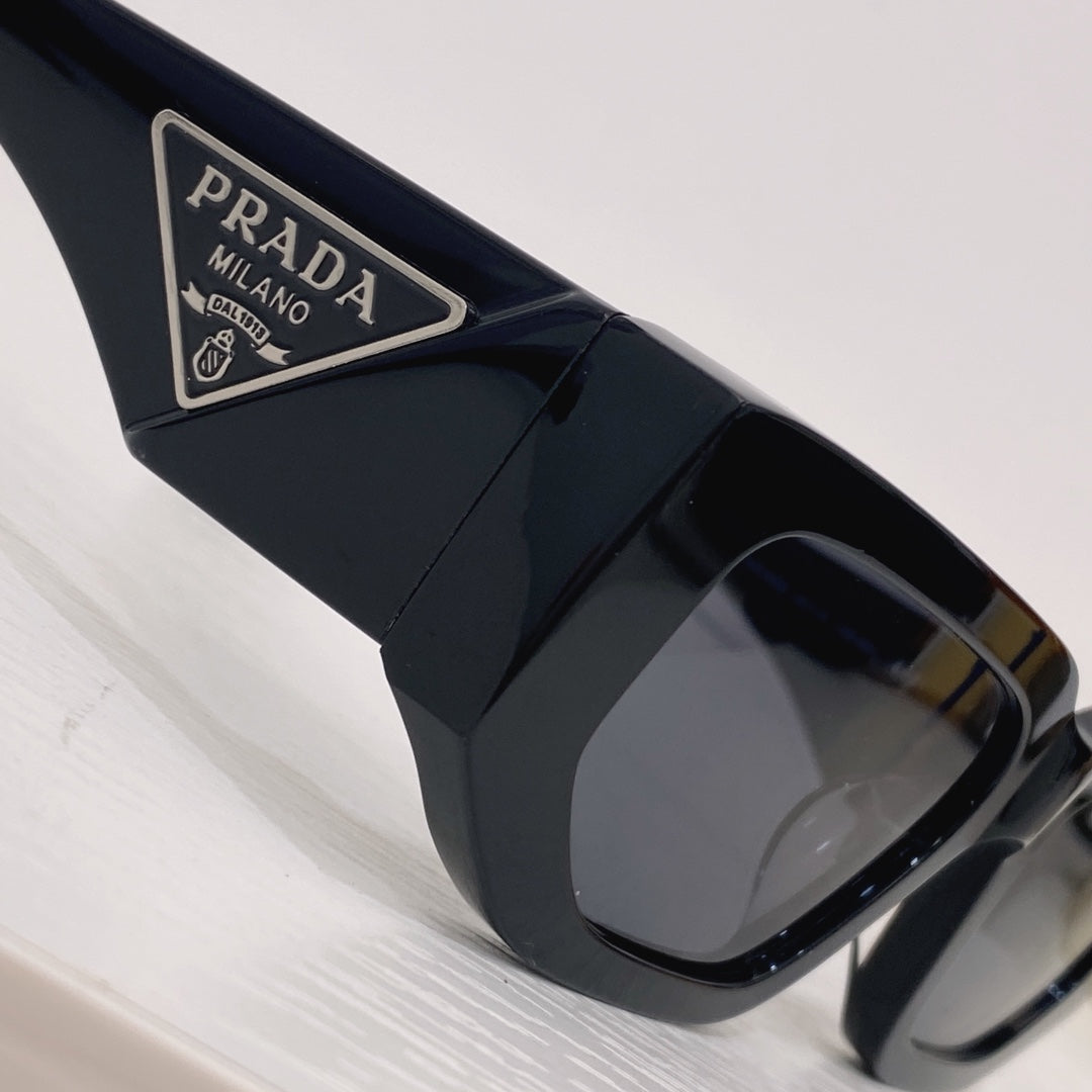 Pra*a Sunglasses