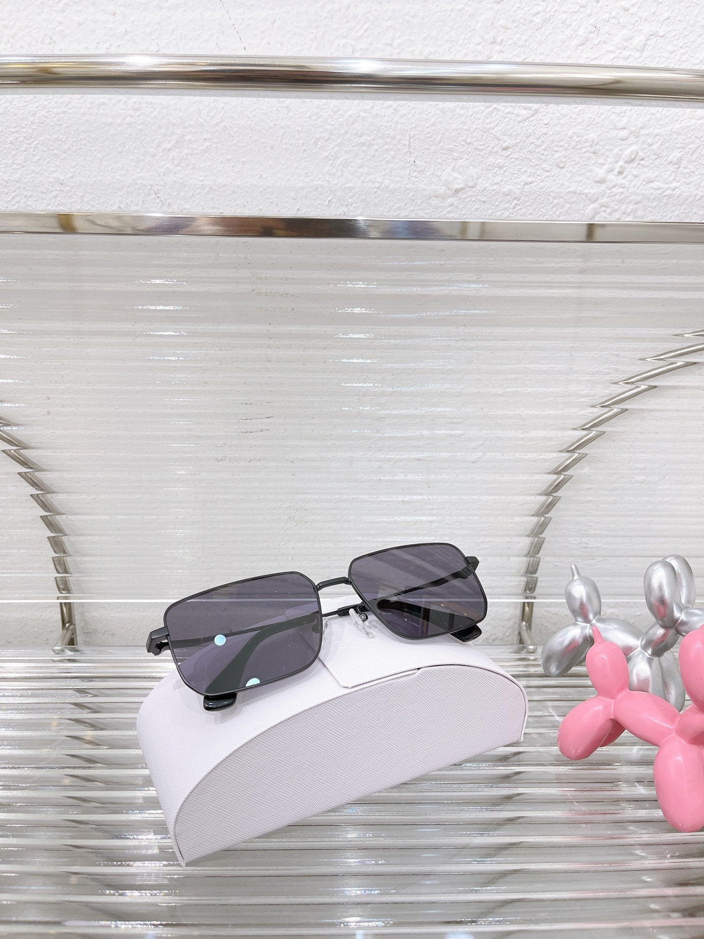 Pra*a Sunglasses