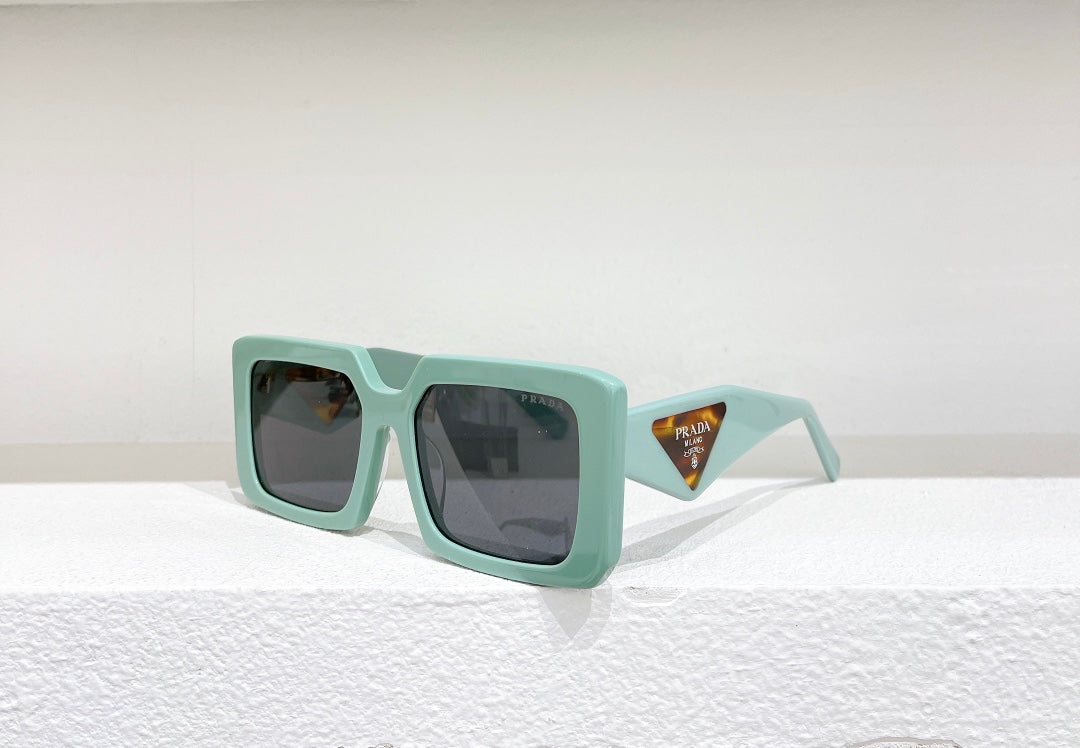 Pra*a Sunglasses
