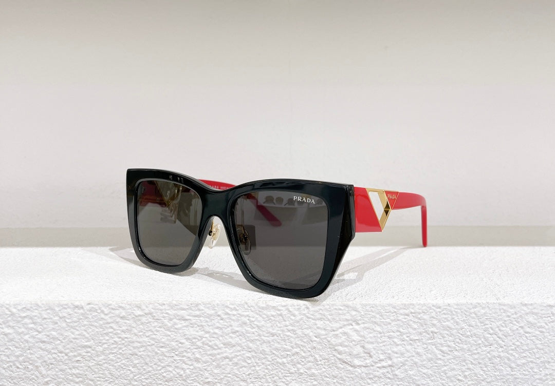 Pra*a Sunglasses