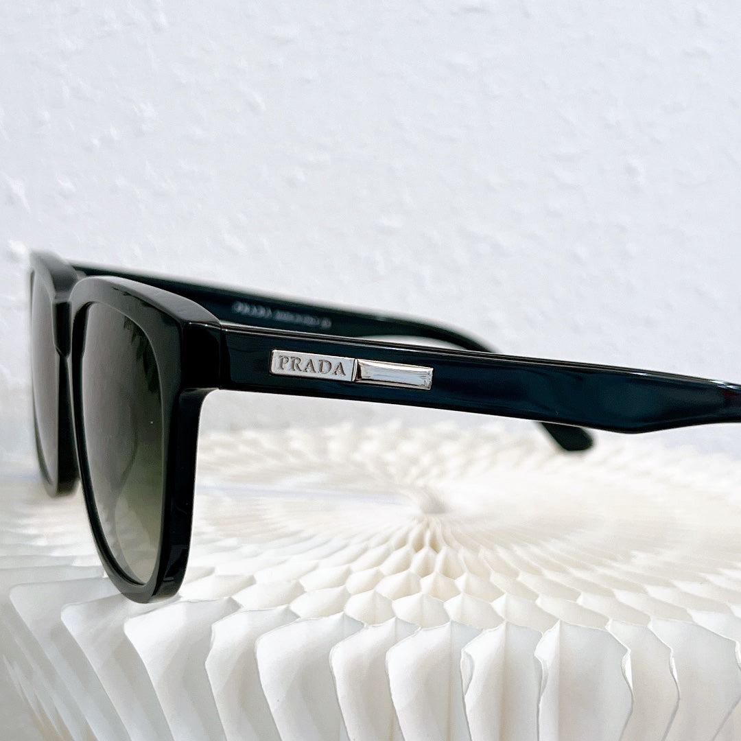 Pra*a Sunglasses
