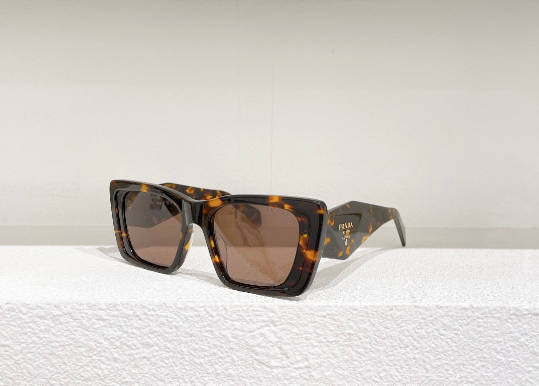 Pra*a Sunglasses