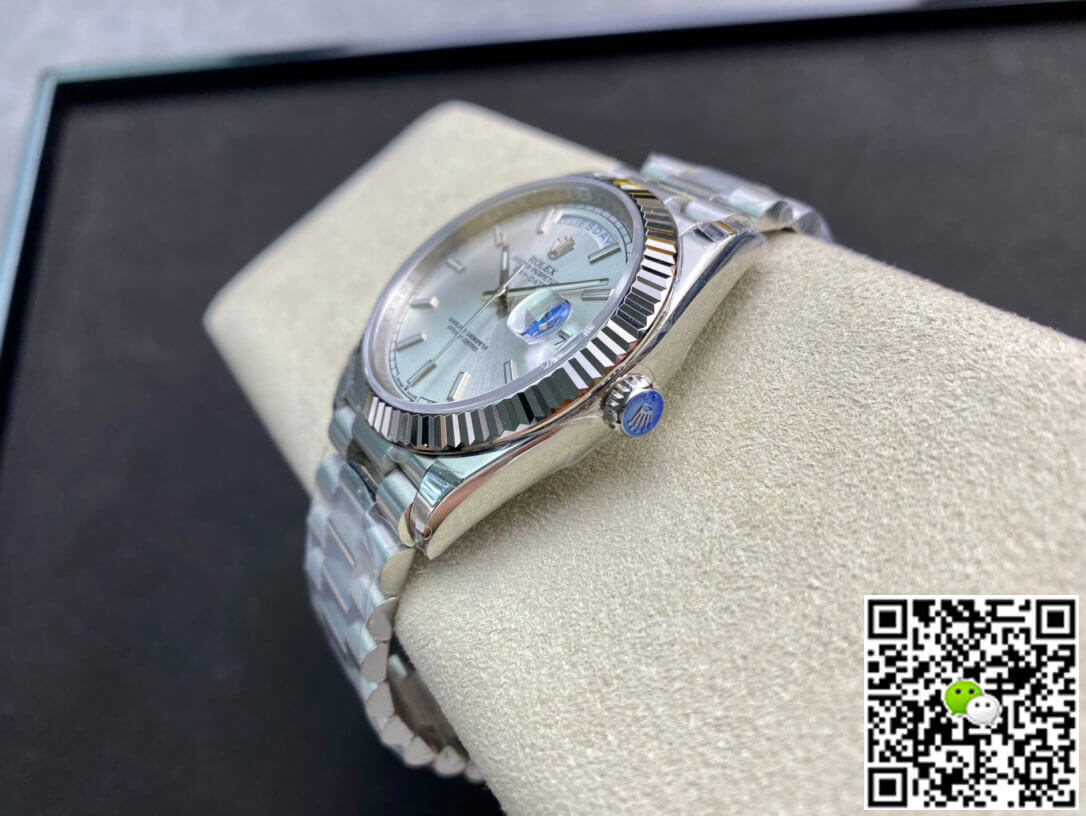 Replica R01ex Day Date 40MM 1:1 Best Edition EW Factory Silver Dial