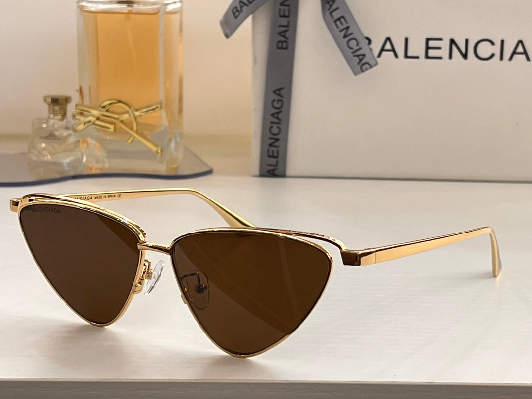 Ba1en*iaga Sunglasses Dupe