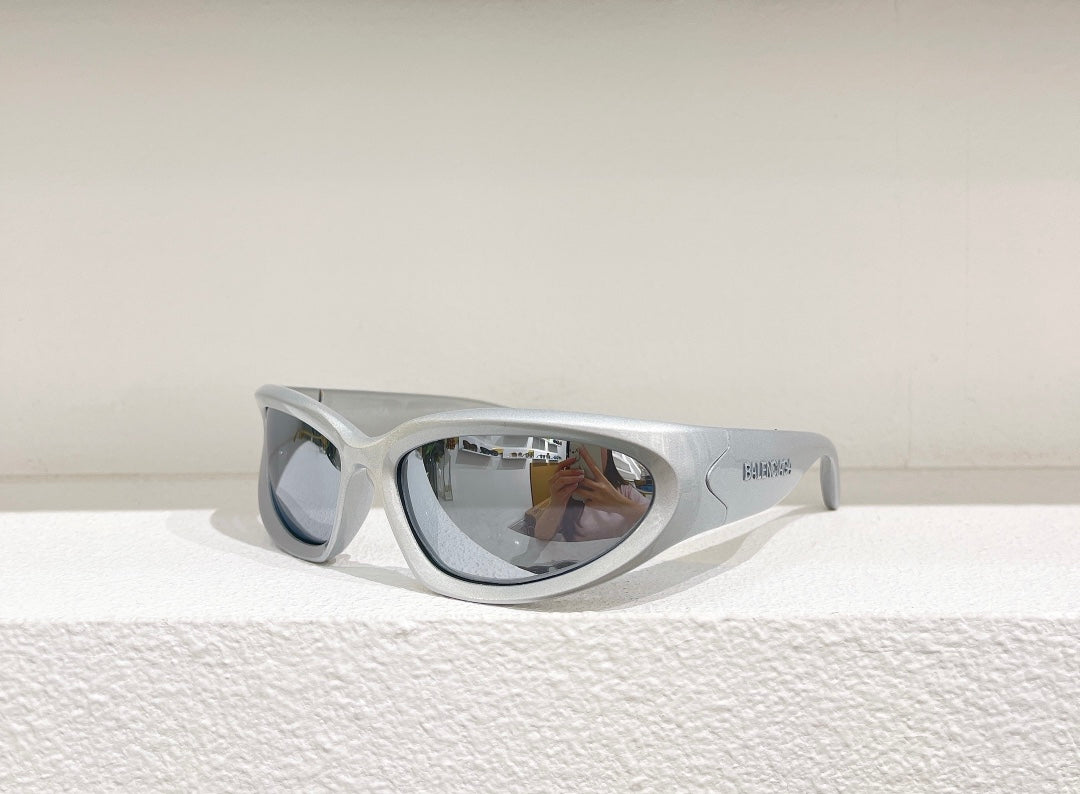 Ba1en*iaga Sunglasses Dupe