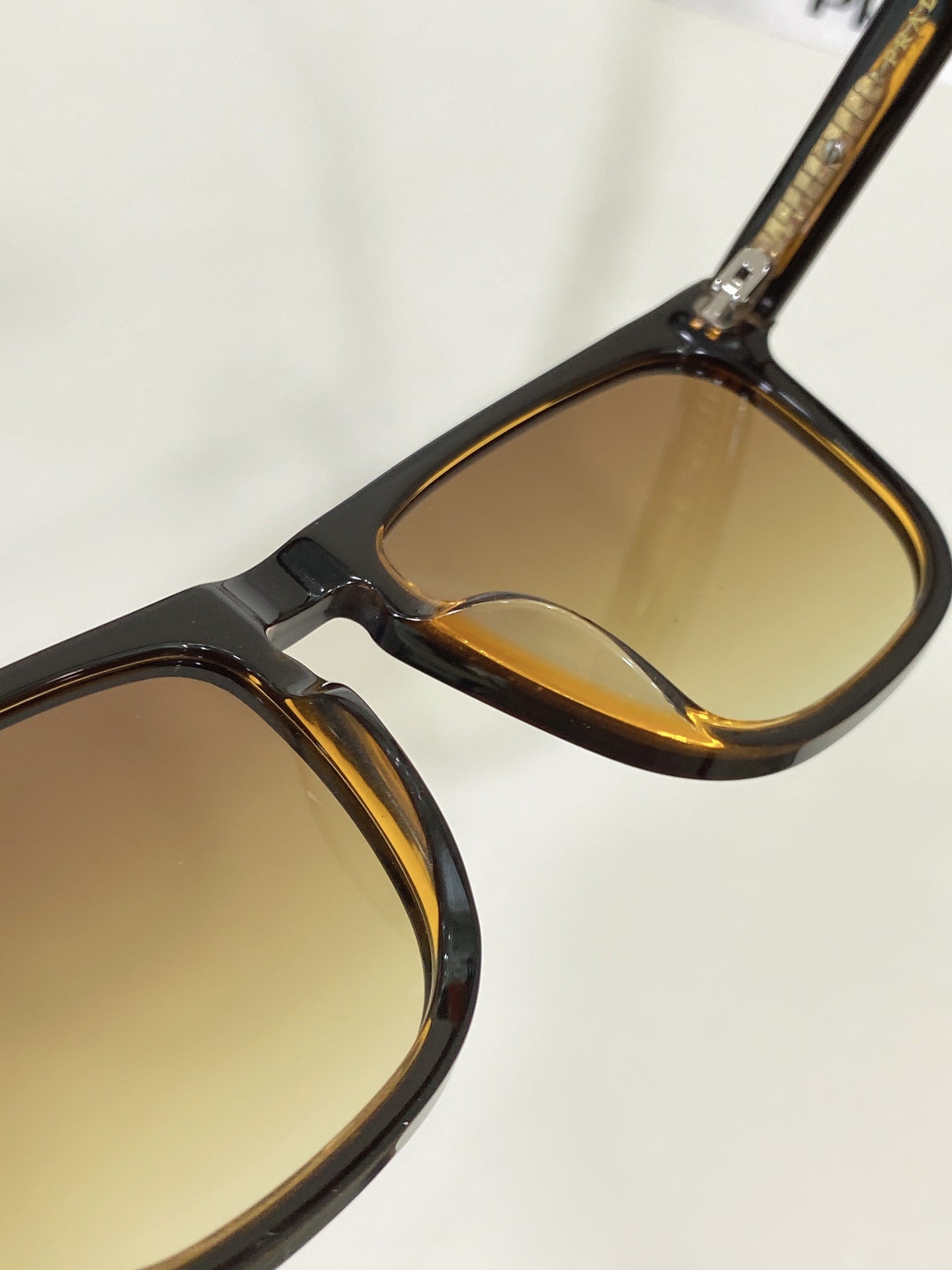 Pra*a Sunglasses