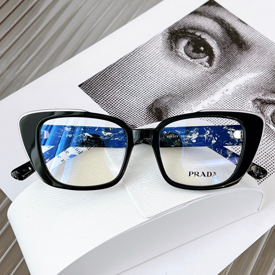 Pra*a Glasses