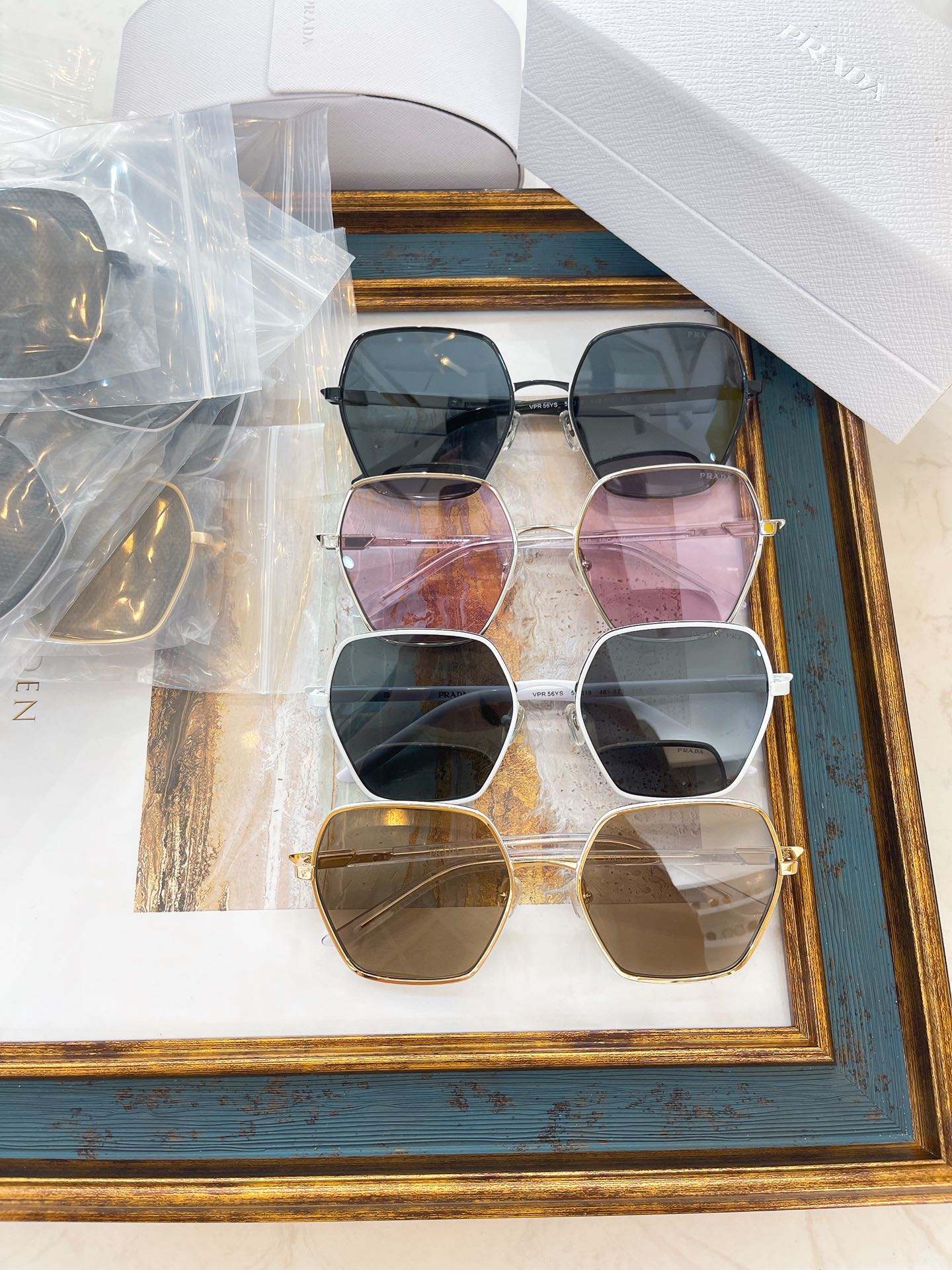 Pra*a Sunglasses