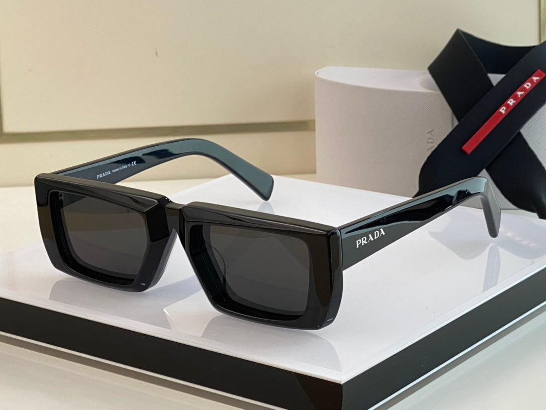 Pra*a Sunglasses