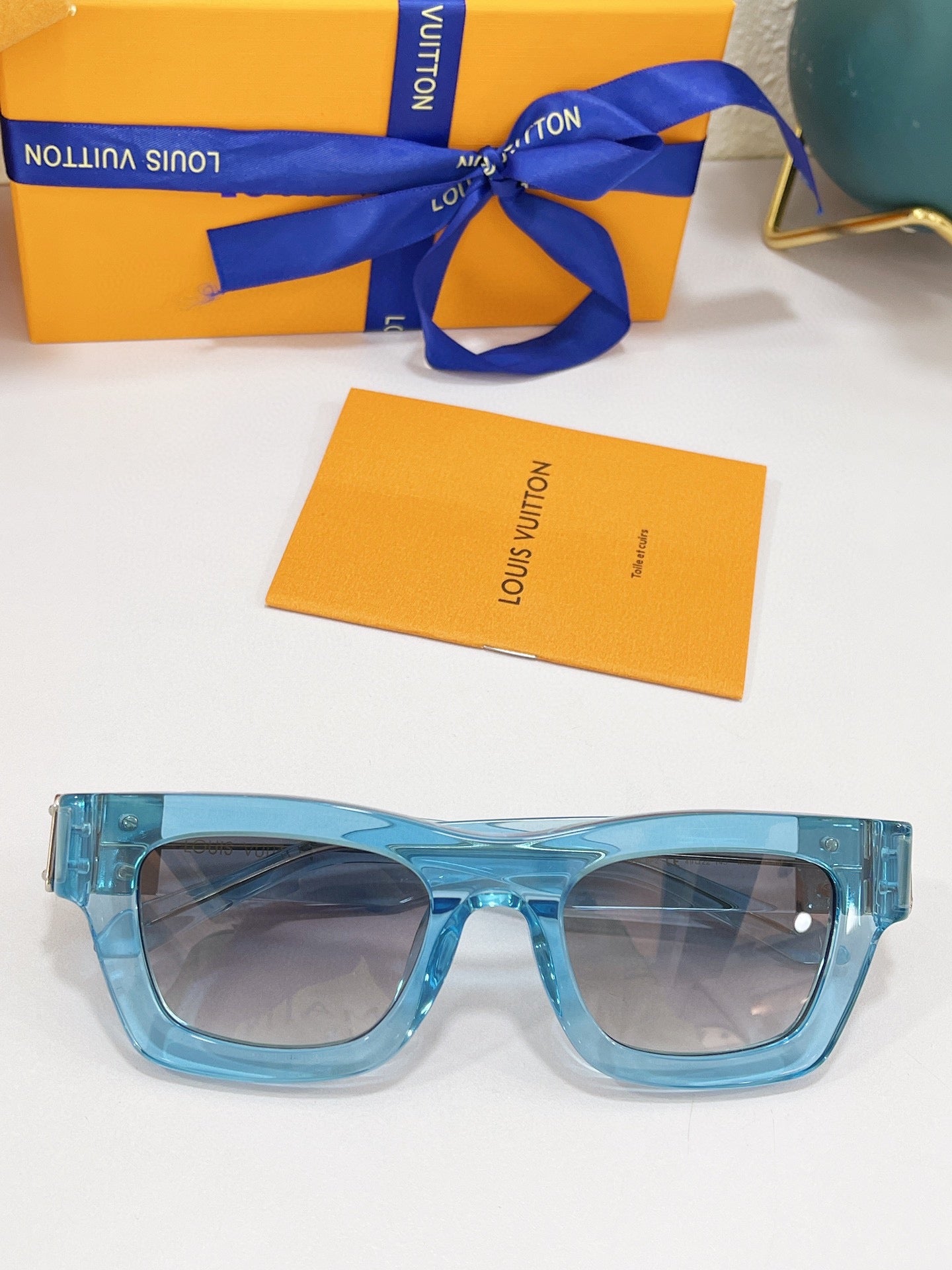 LV Sunglasses Dupe