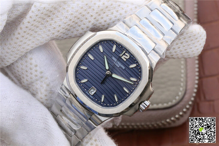 Replica Pat*k Phi1i*pe Nautilus 7118/1A-001 1:1 Best Edition PF Factory Blue Dial