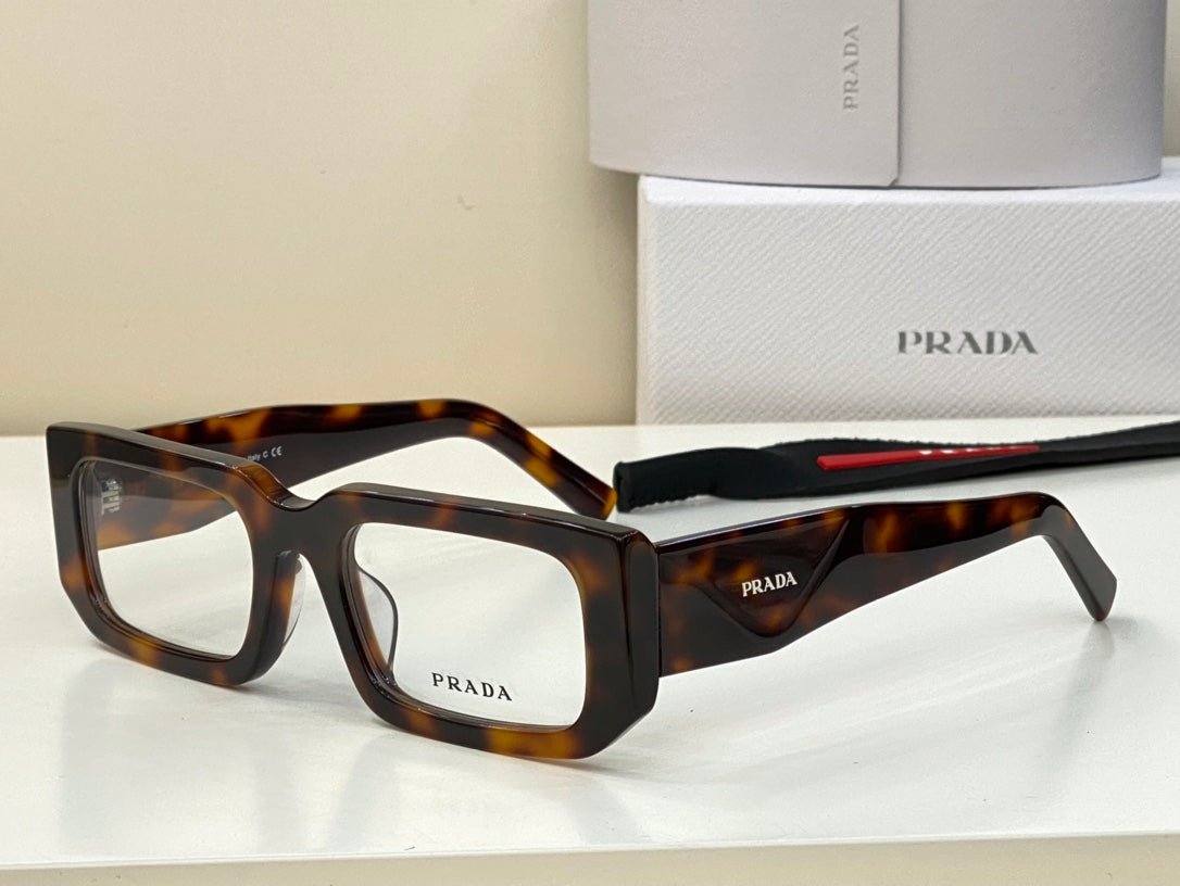 Pra*a Glasses