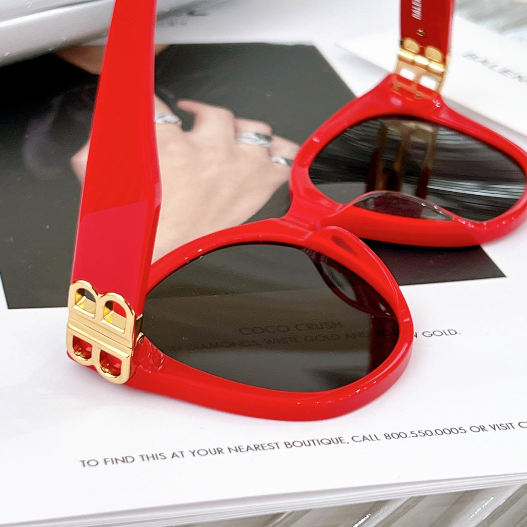 Ba1en*iaga Sunglasses Dupe
