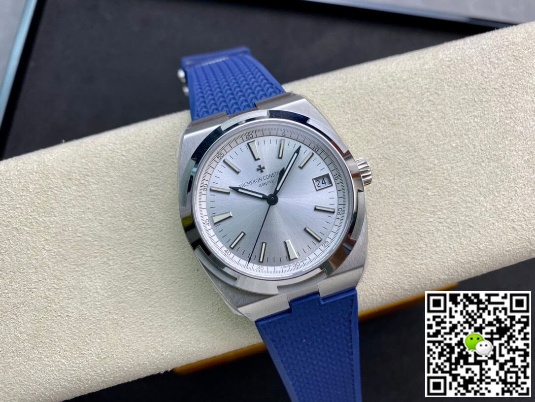 Replica Vacheron C0nstan1n Overseas 4500V 1:1 Best Edition 8F Factory Rubber Strap