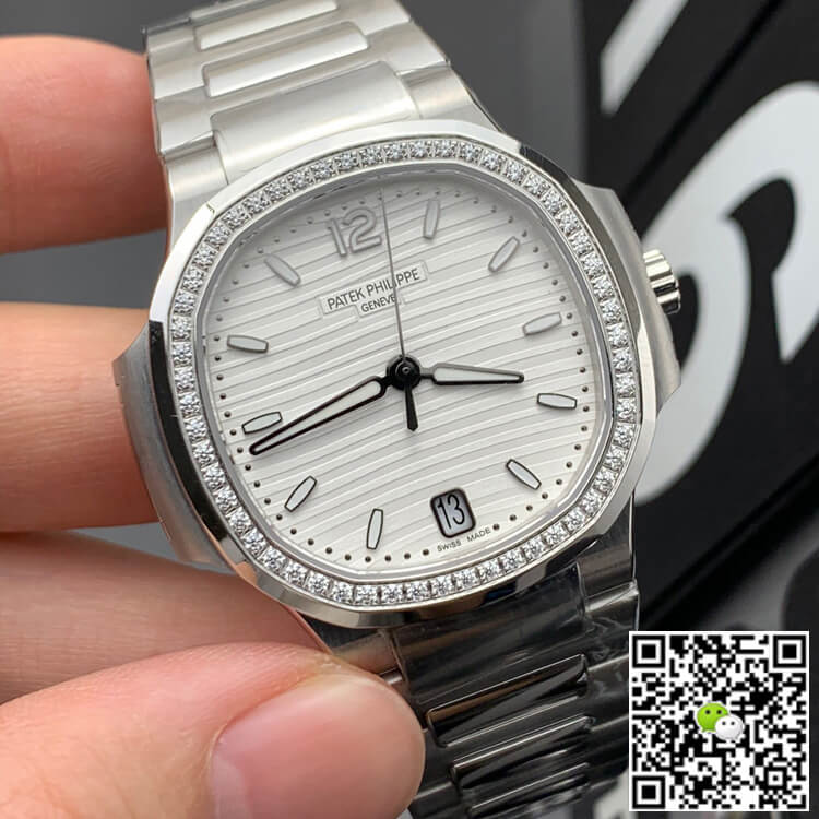 Replica Pat*k Phi1i*pe Nautilus 7118/1200A-010 1:1 Best Edition 3K Factory White Dial