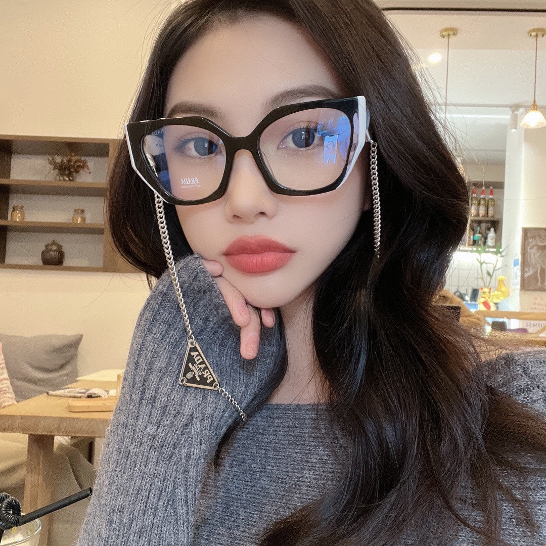 Pra*a Glasses