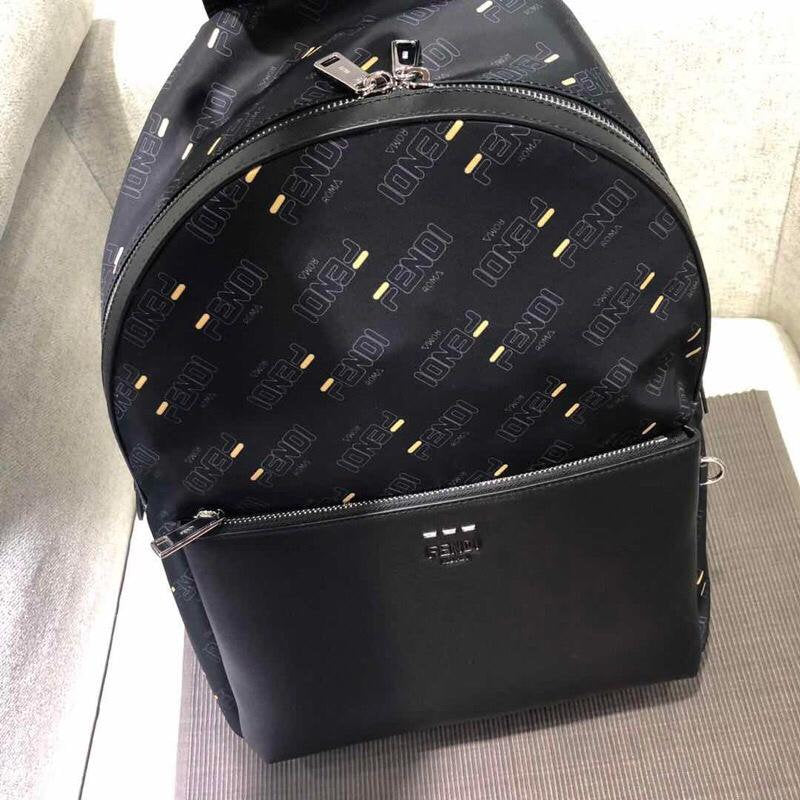 F**di Bag Dupes 1917M0038