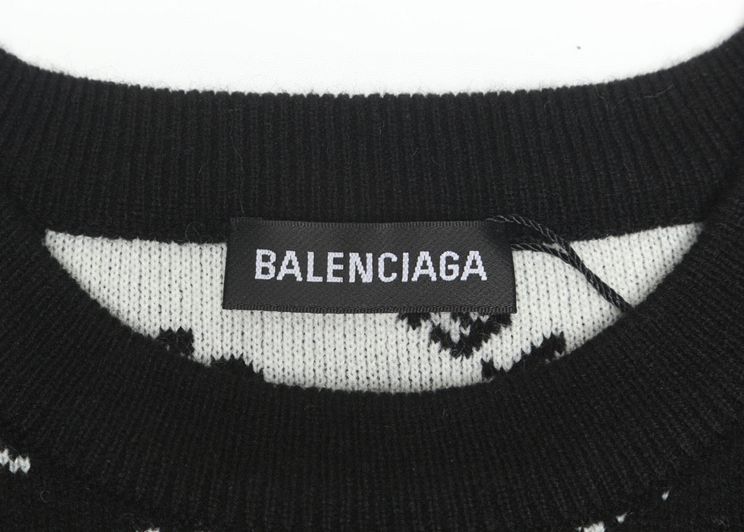 Ba1en*iaga Sweater