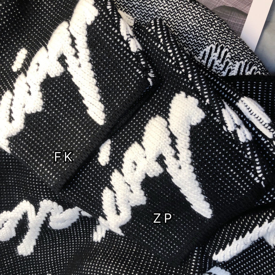 Ba1en*iaga Sweater