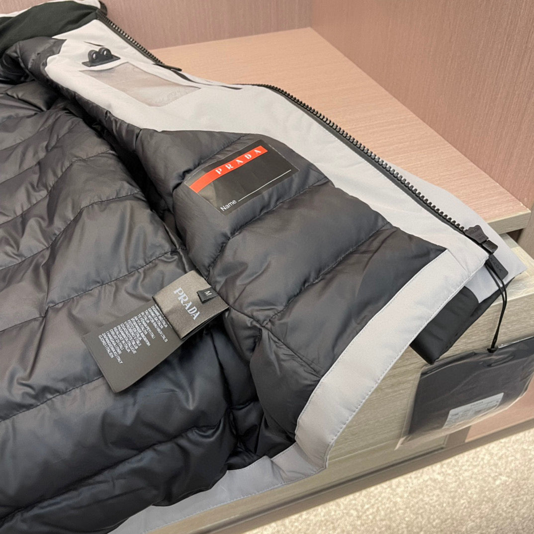 Pra*a Jacket
