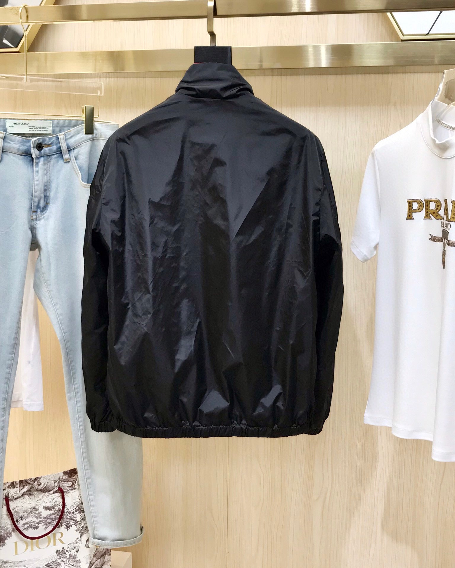 Pra*a Jacket