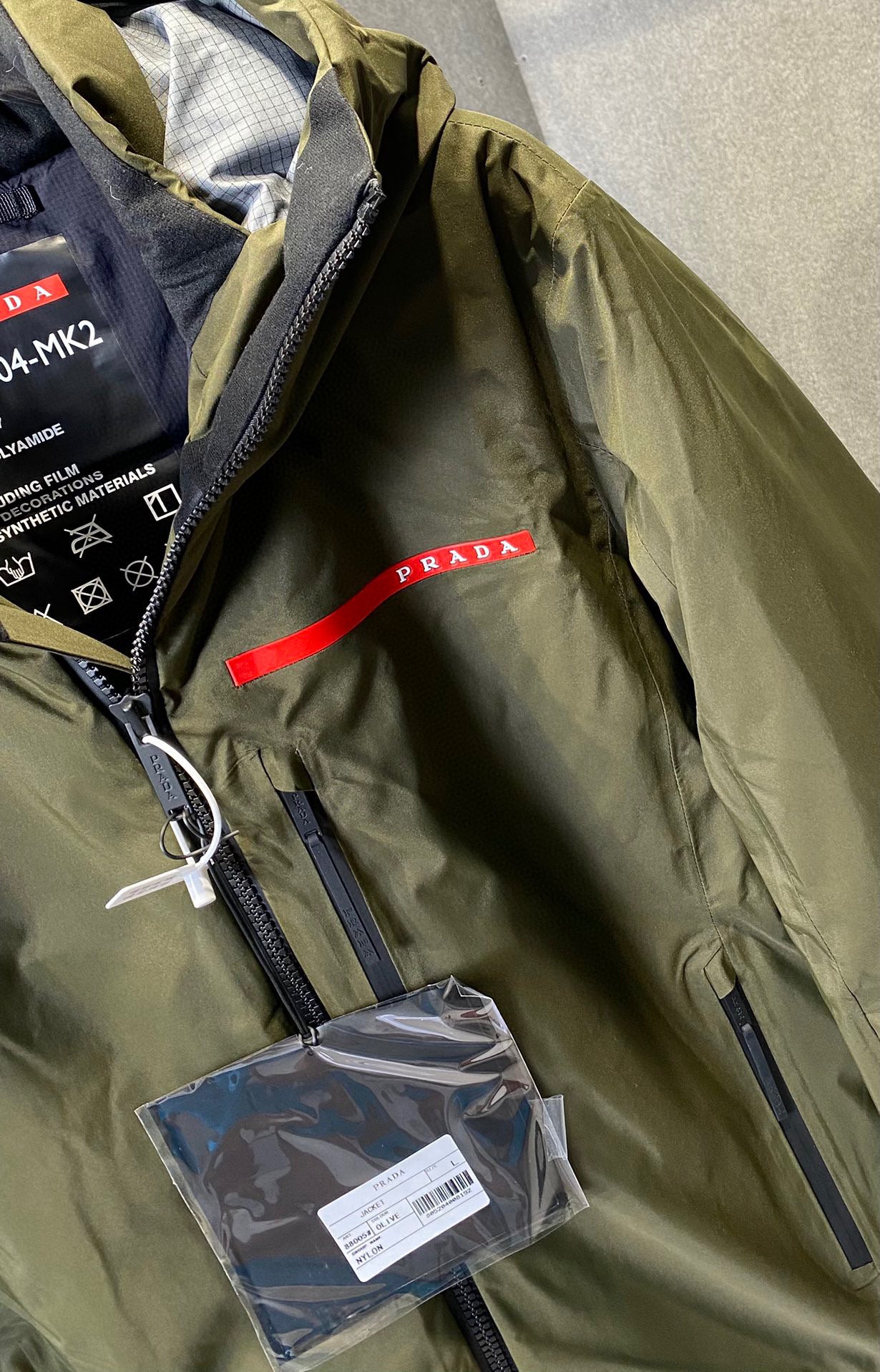 Pra*a Jacket