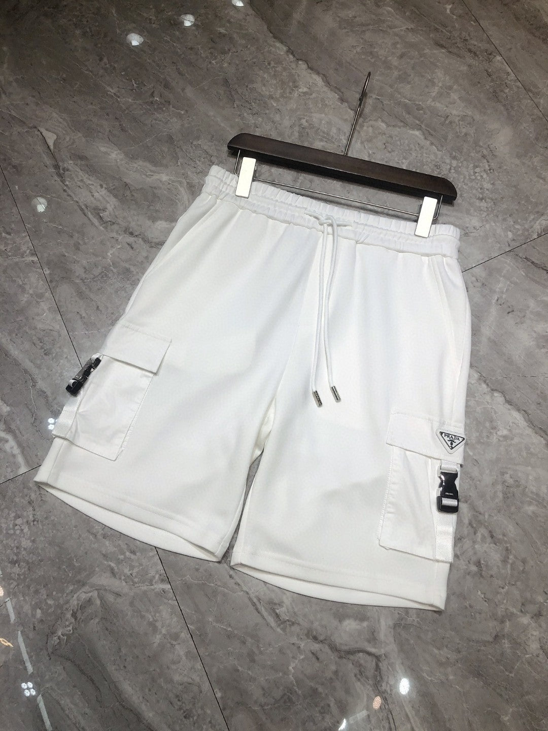 Pra*a Shorts