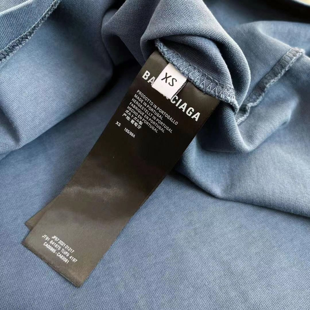 Ba1en*iaga T-shirt