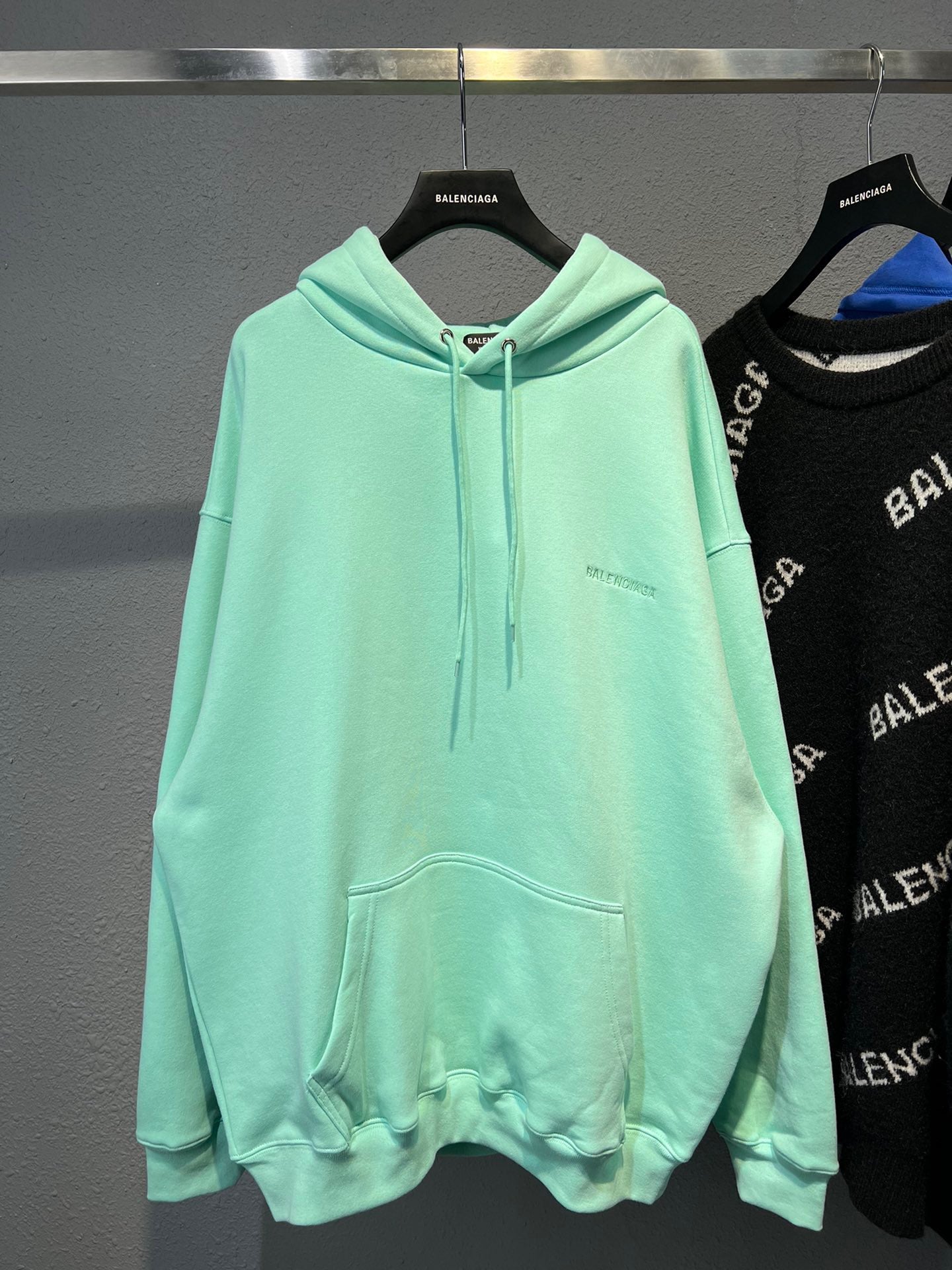 Ba1en*iaga Hoodie
