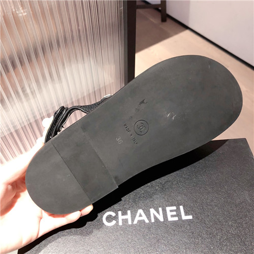 Ch**el flat beach shoes sandals
