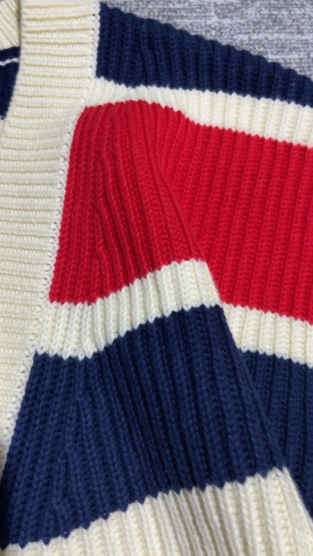 Gvc*1 Cardigan