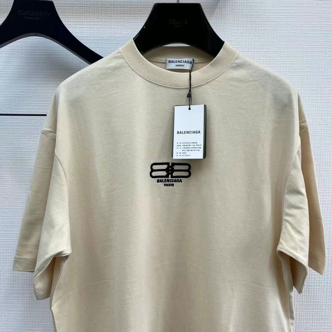 Ba1en*iaga T-shirt
