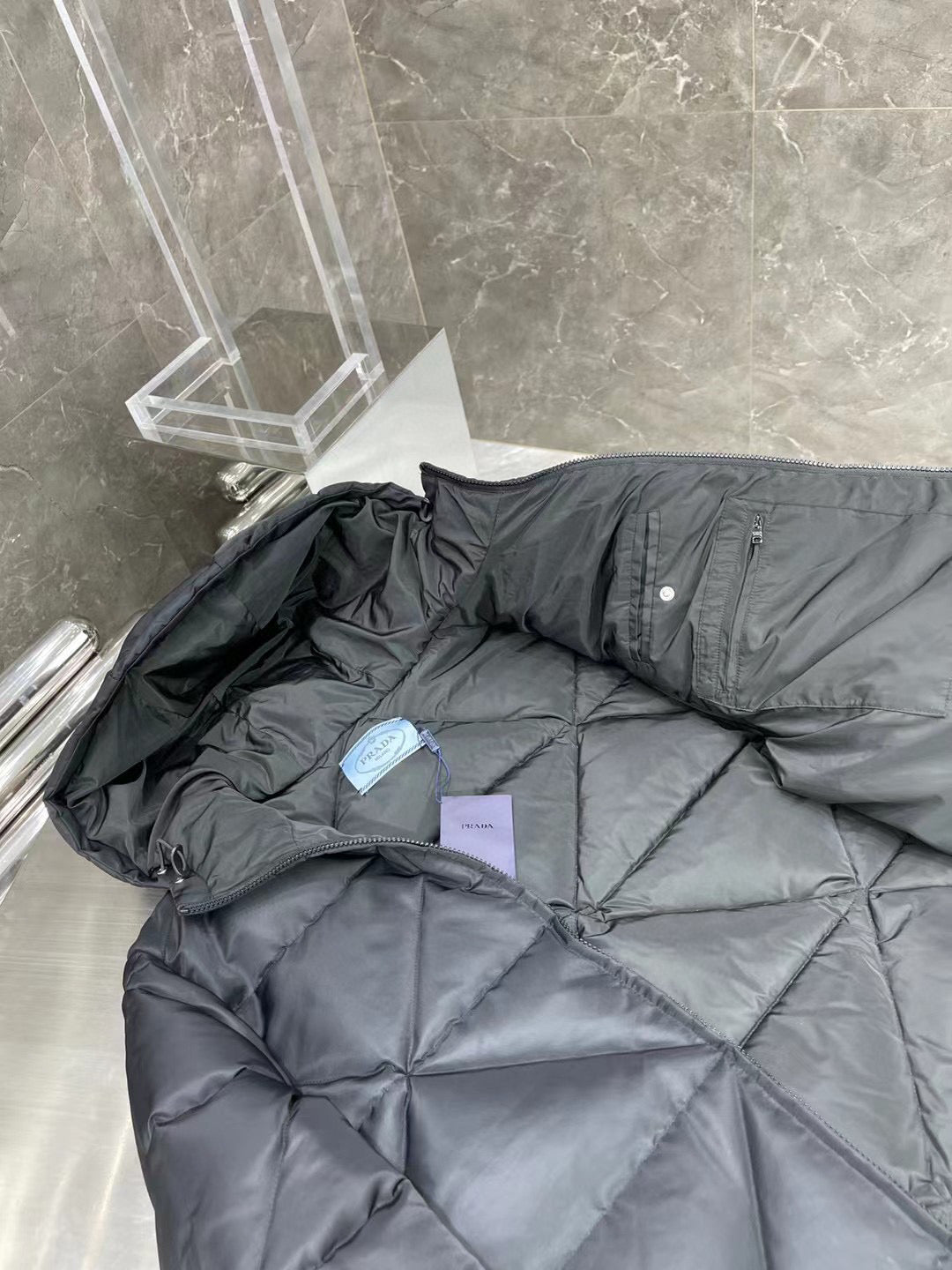 Pra*a Jacket