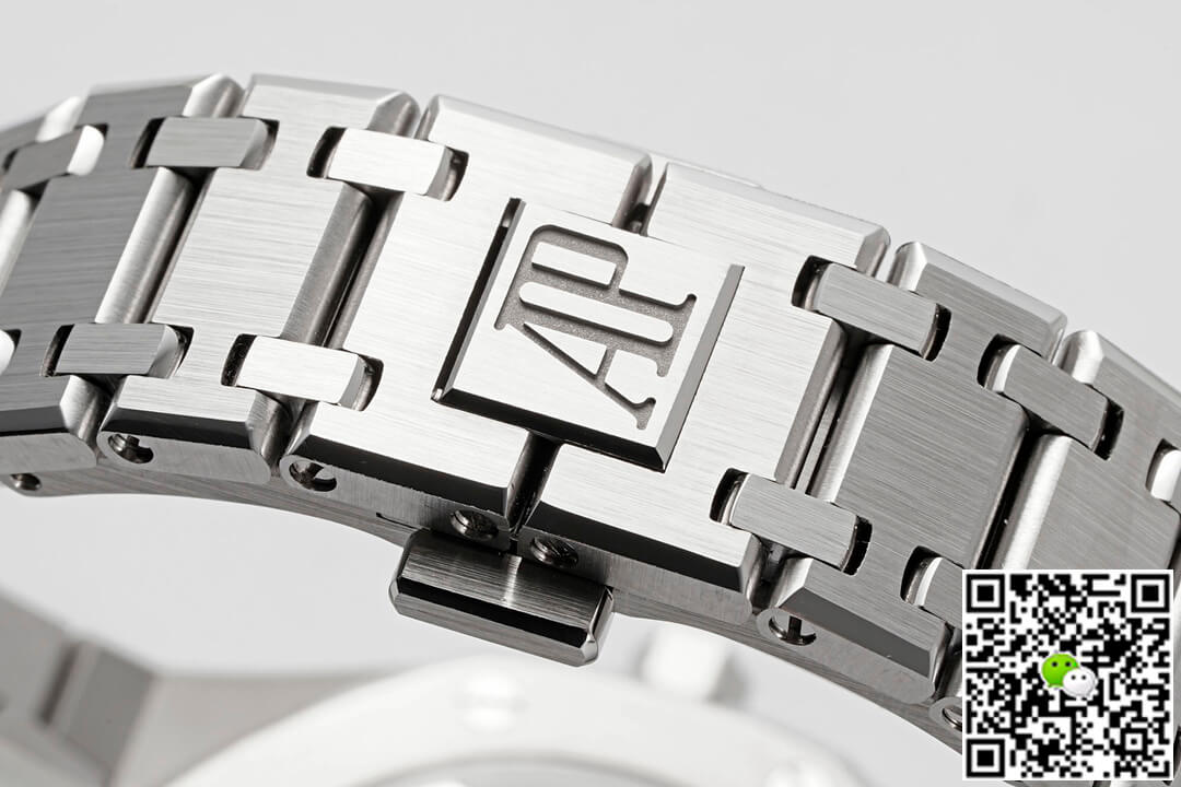 Replica Audemars P1g*et Royal Oak 16202ST.OO.1240ST.01 1:1 Best Edition ZF Factory Blue Dial