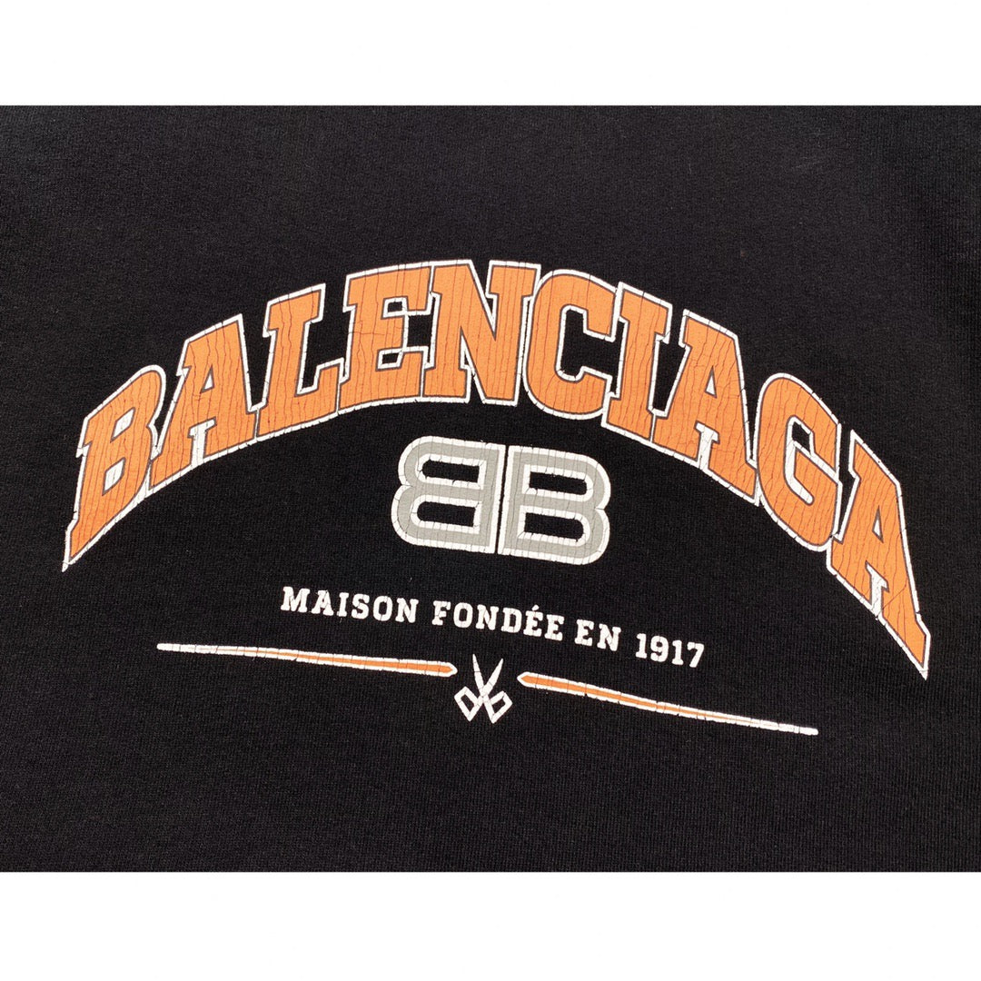 Ba1en*iaga Hoodie