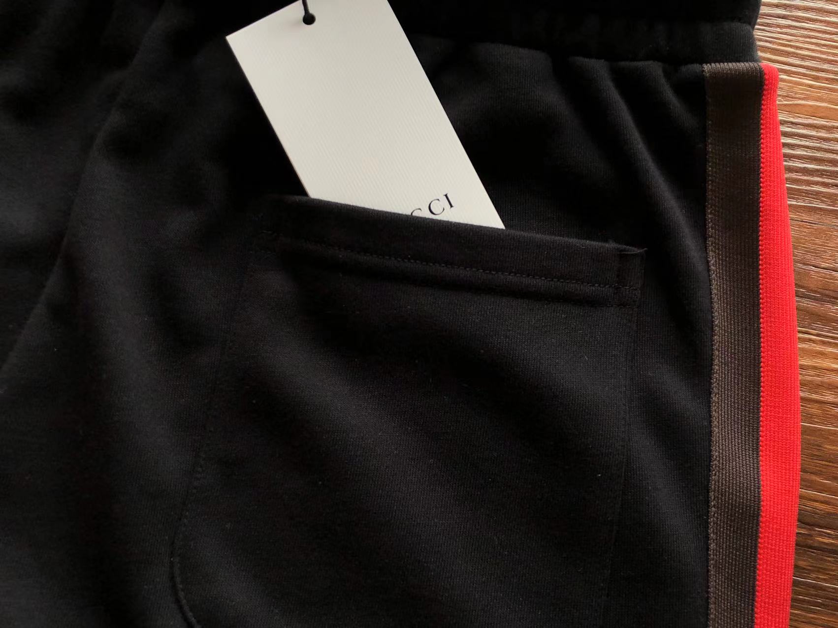 Gvc*1 Shorts