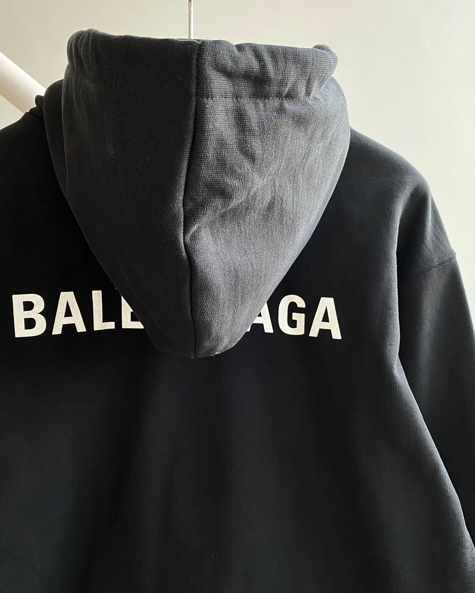 Ba1en*iaga Hoodie