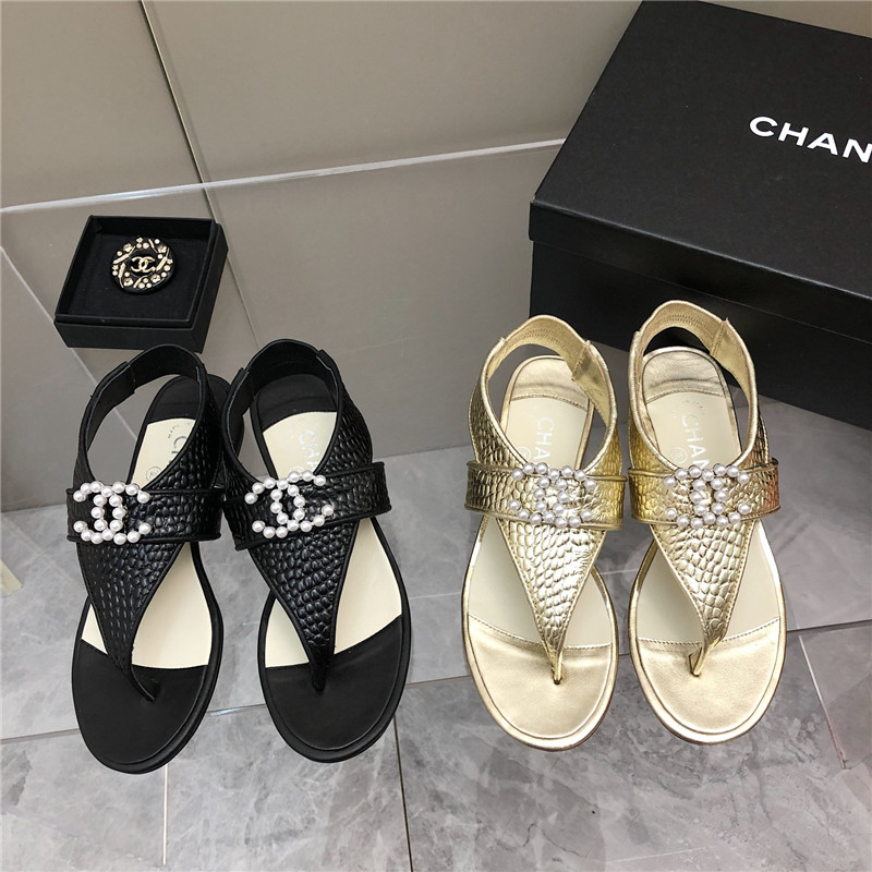 Ch**el flat sandals
