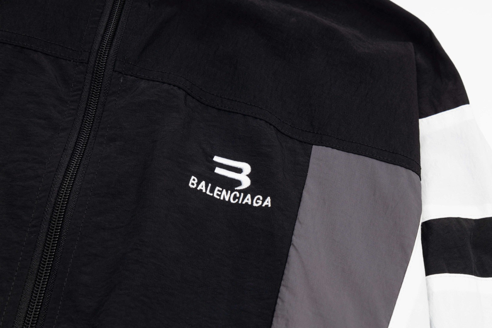 Ba1en*iaga Jacket