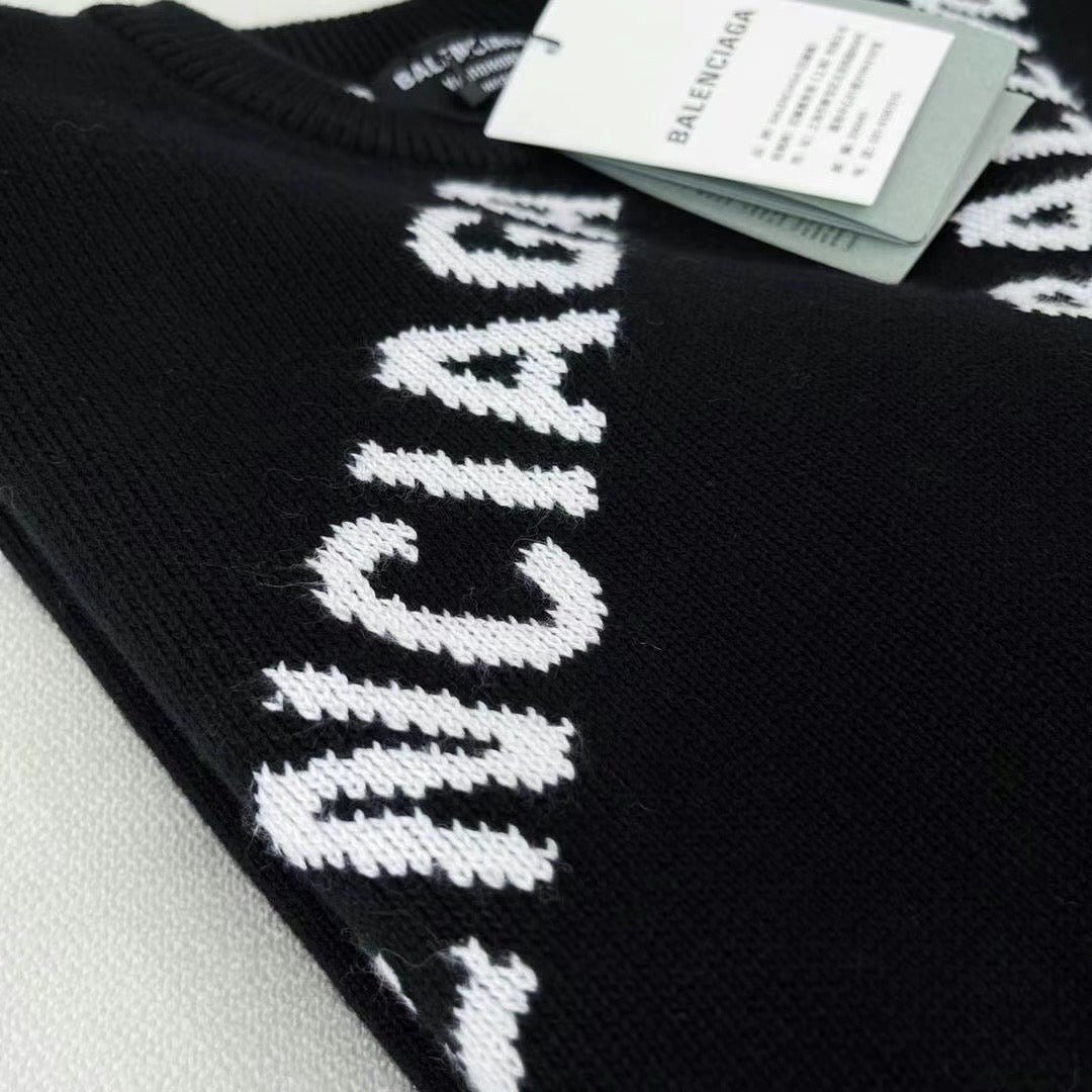Ba1en*iaga Sweater