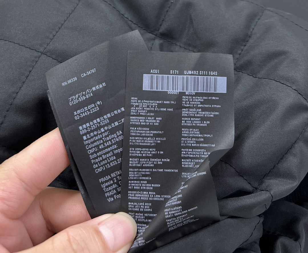 Pra*a Jacket