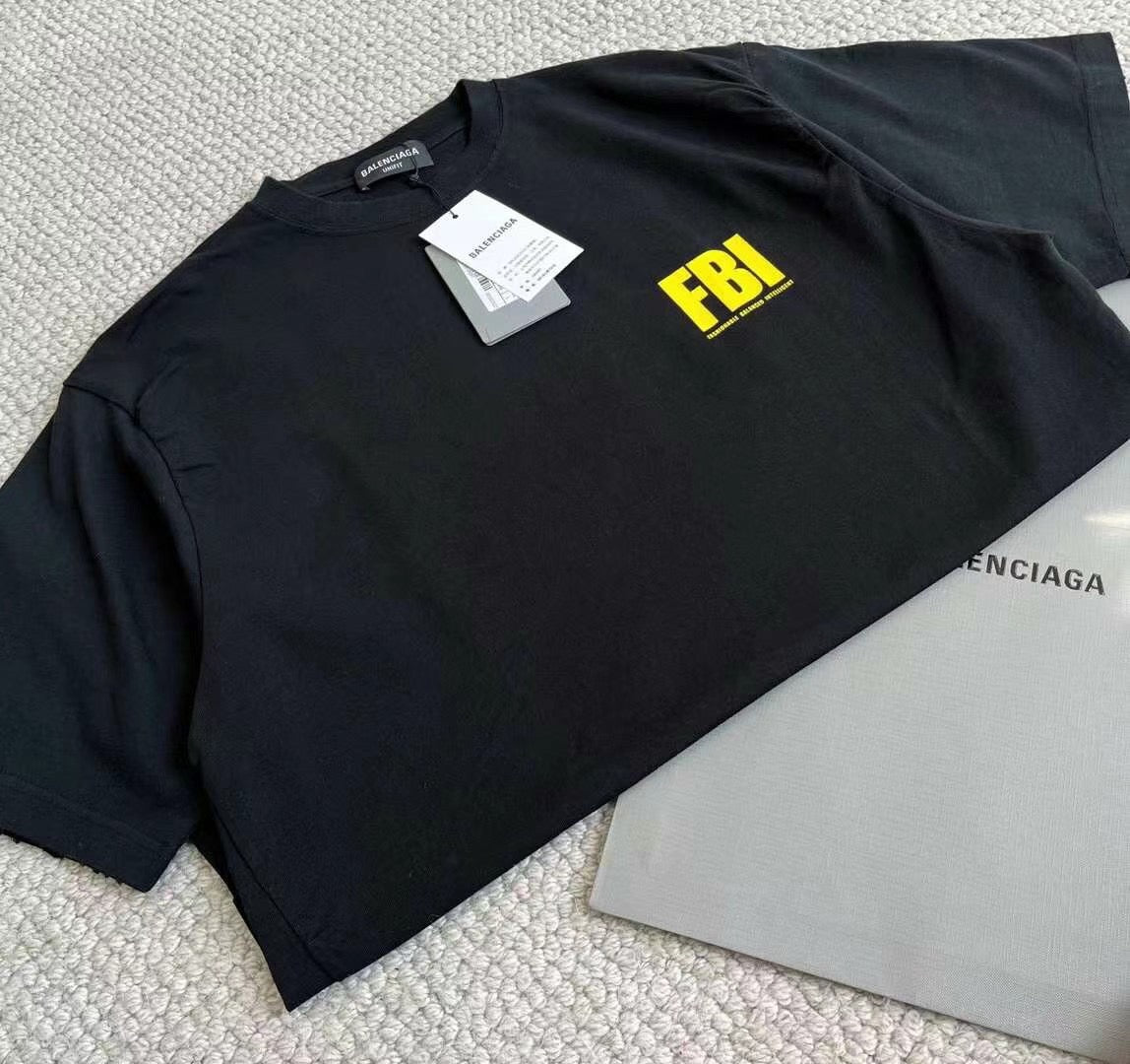 Ba1en*iaga T-shirt
