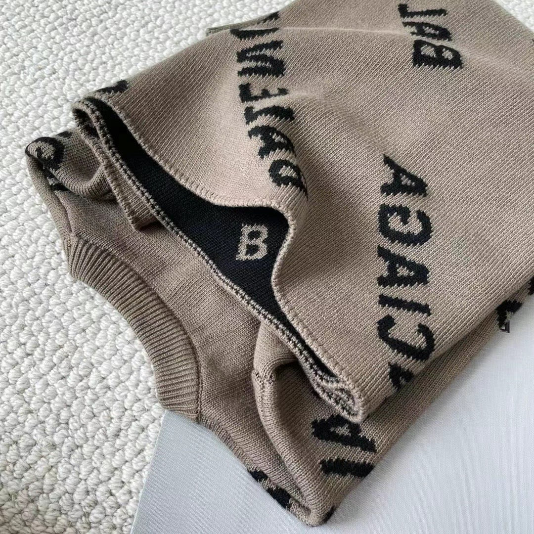 Ba1en*iaga Sweater