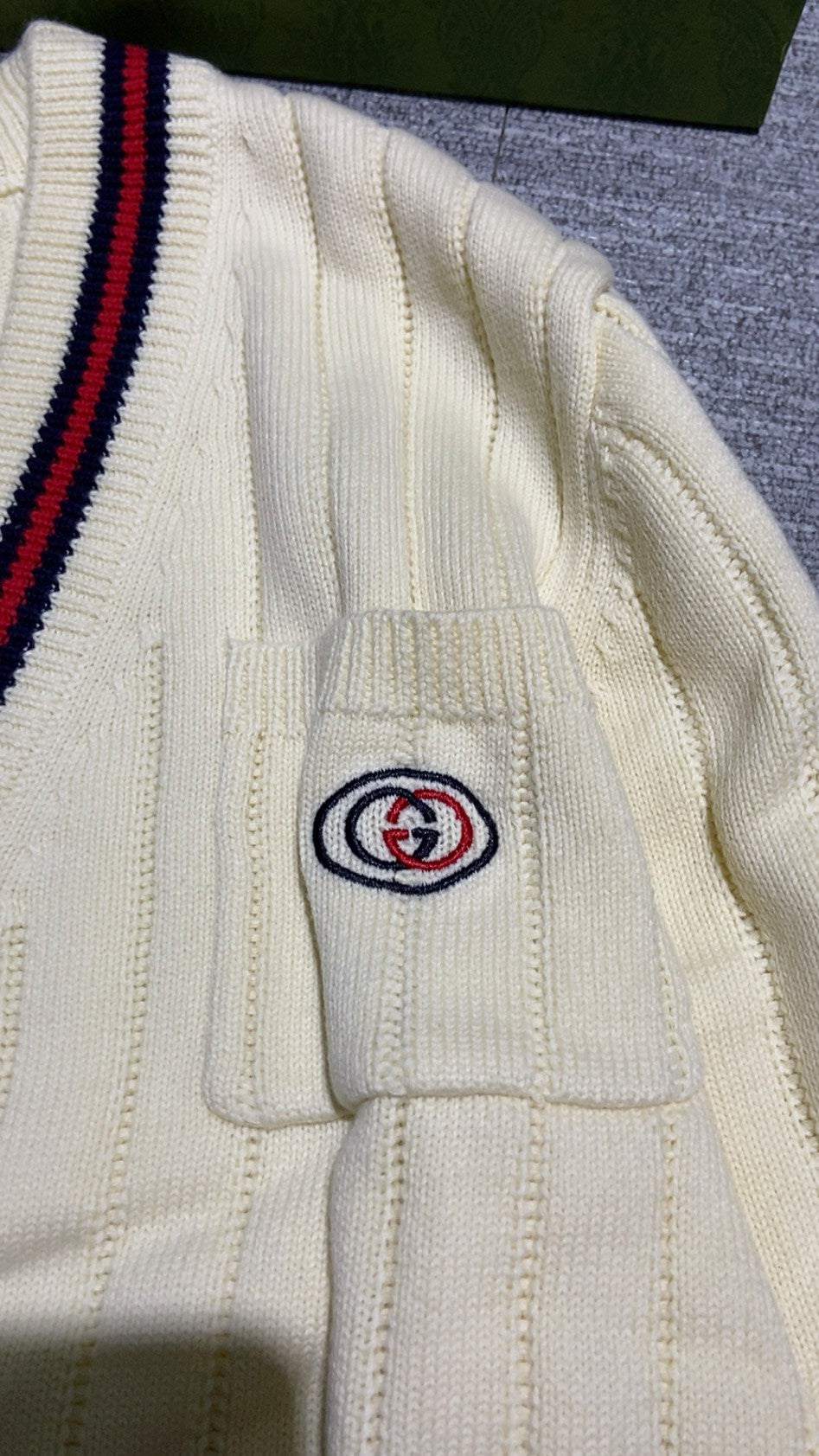 Gvc*1 Cardigan