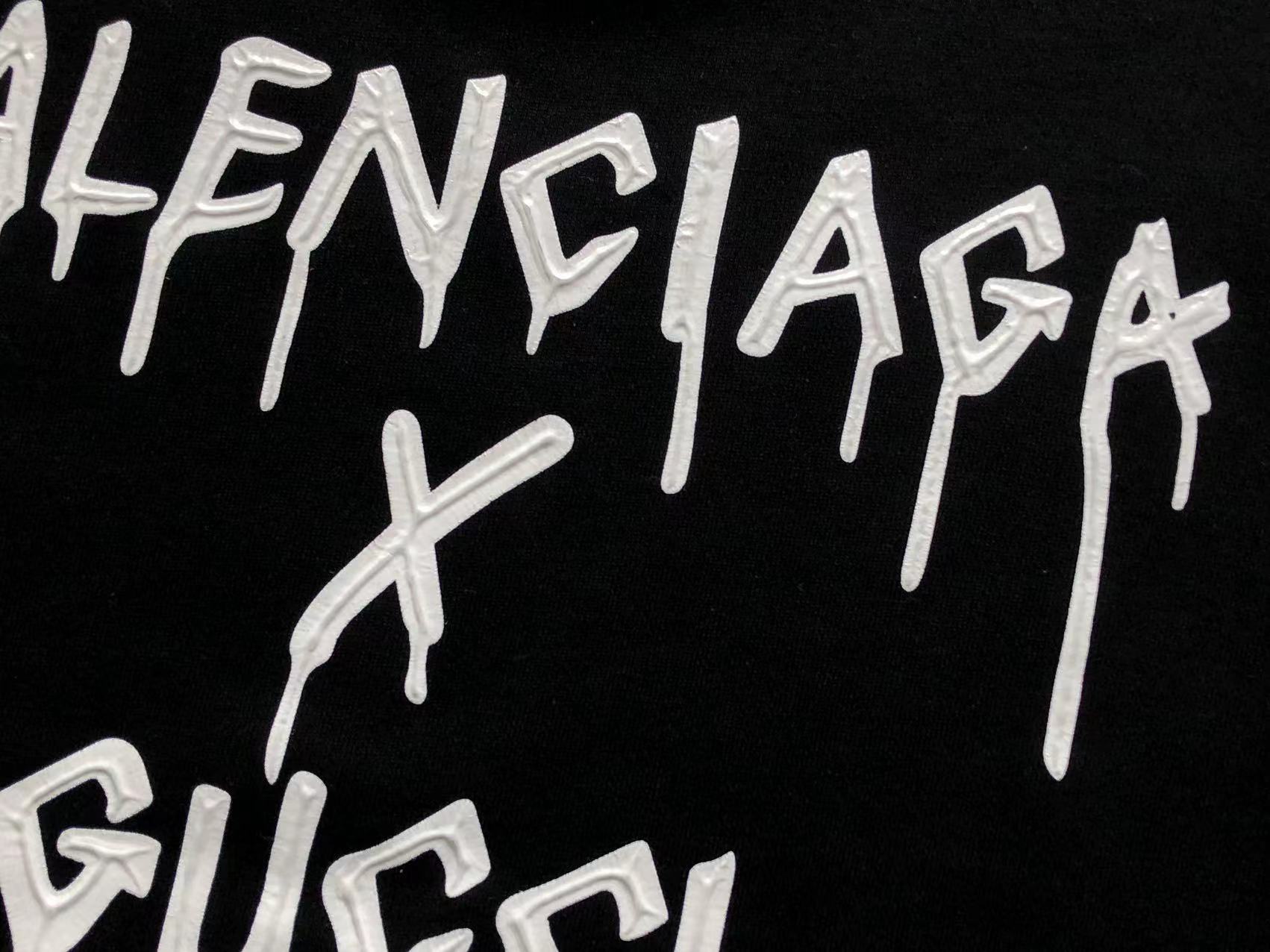 Gvc*1 x Ba1en*iaga Sweatshirt