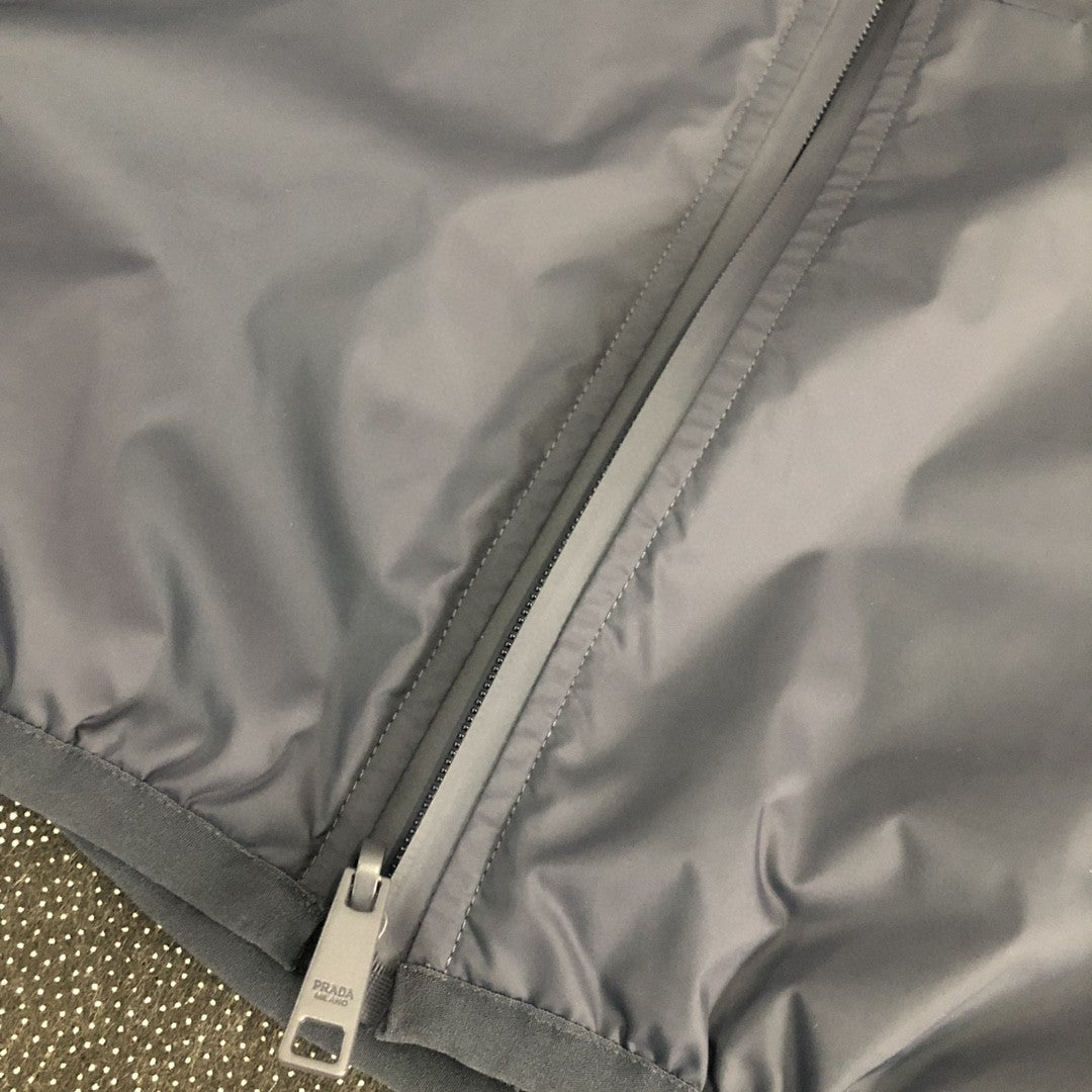 Pra*a Jacket